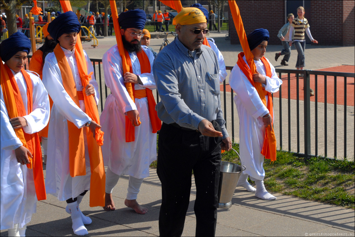 Sikh Nagar Kirtan processie Almere Haven