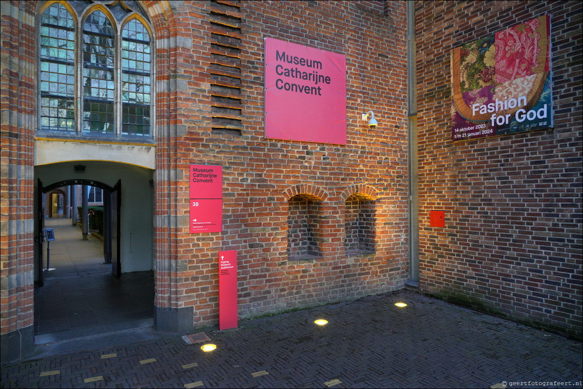 Museum Catherijne Convent: Fashion for God