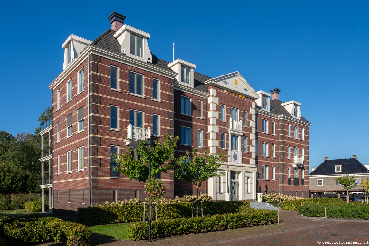 Architectuur Rondje Almere Hout