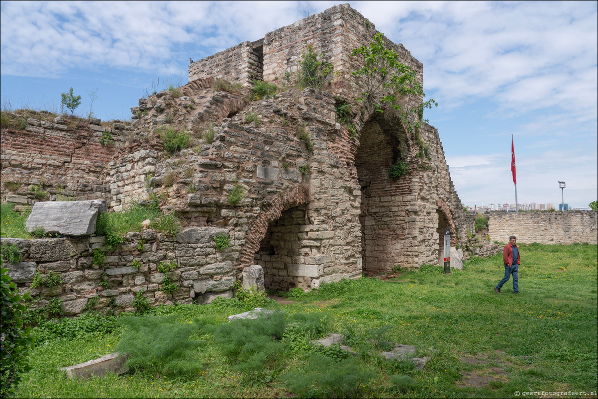 Istanbul Constantinopel Constantinople Landmuren Muur van Theodosius  Theodosian Walls