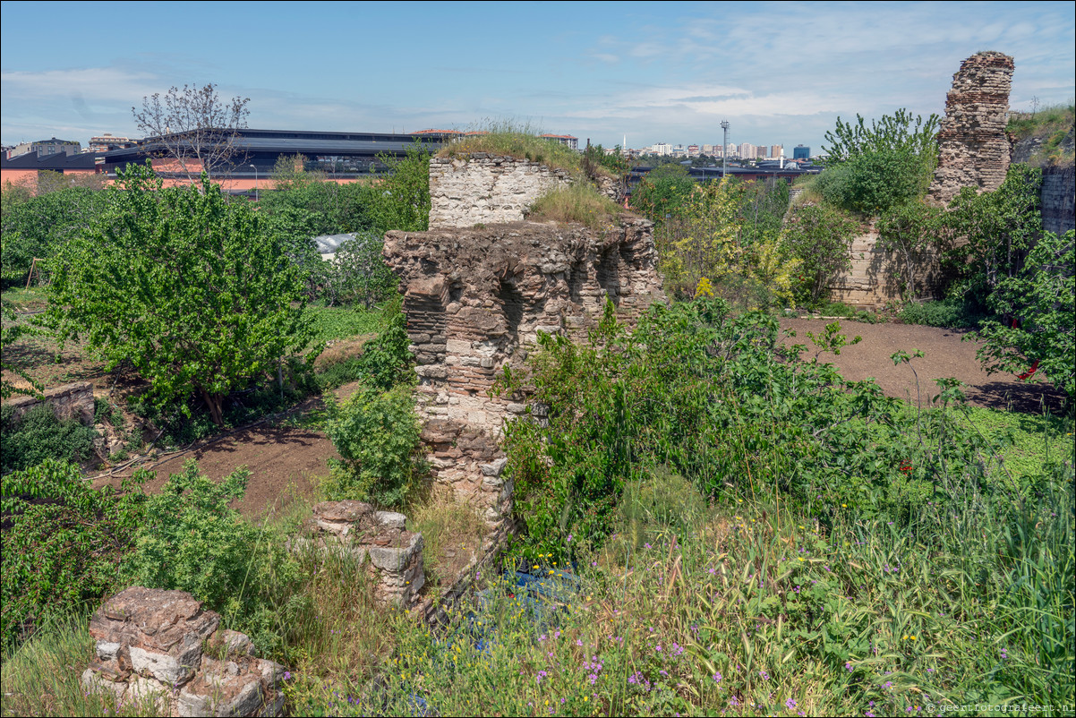 Istanbul Constantinopel Constantinople Landmuren Muur van Theodosius  Theodosian Walls