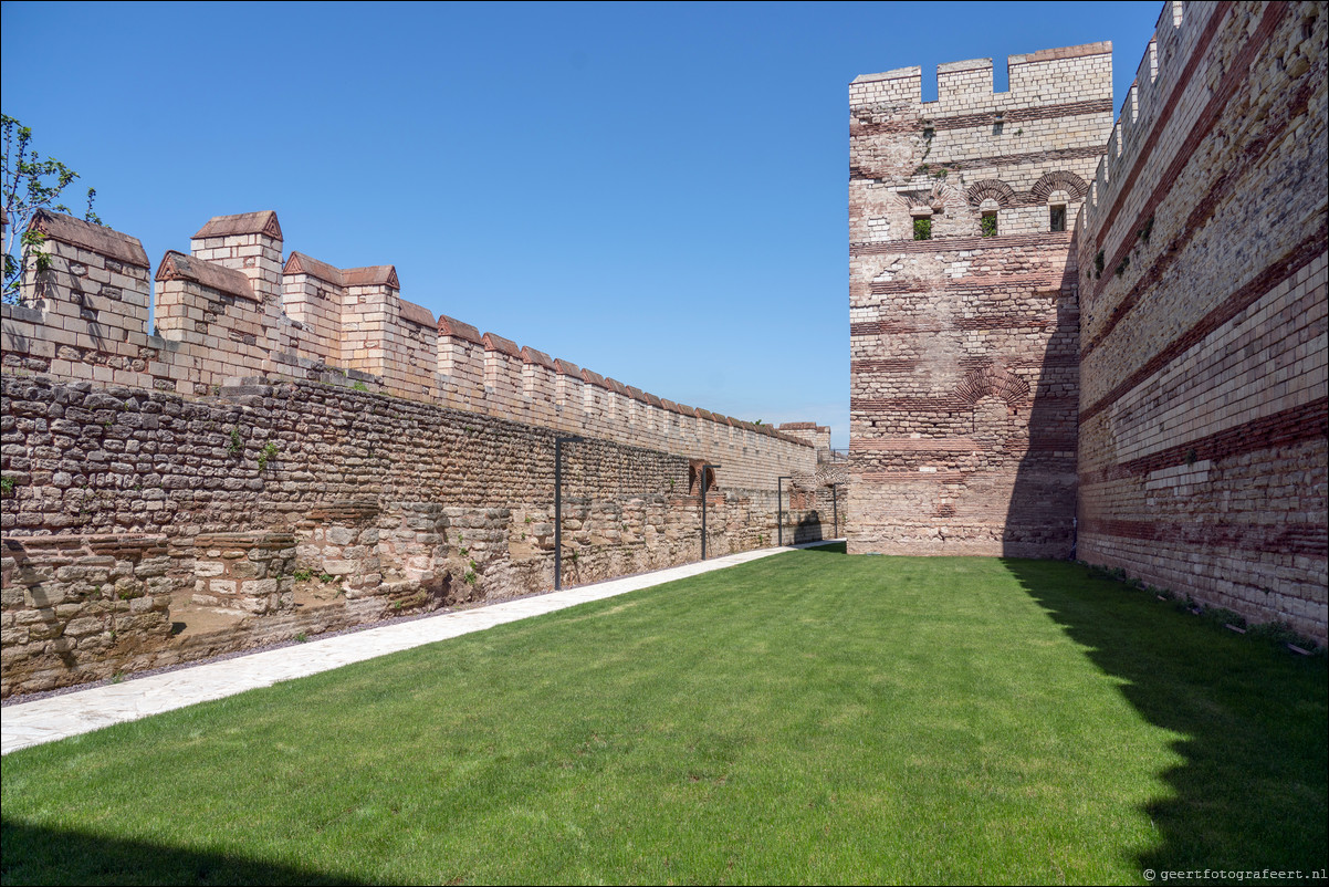 Istanbul Constantinopel Constantinople Landmuren Muur van Theodosius  Theodosian Walls