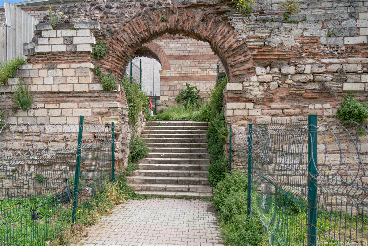 Istanbul Constantinopel Constantinople Landmuren Muur van Theodosius  Theodosian Walls