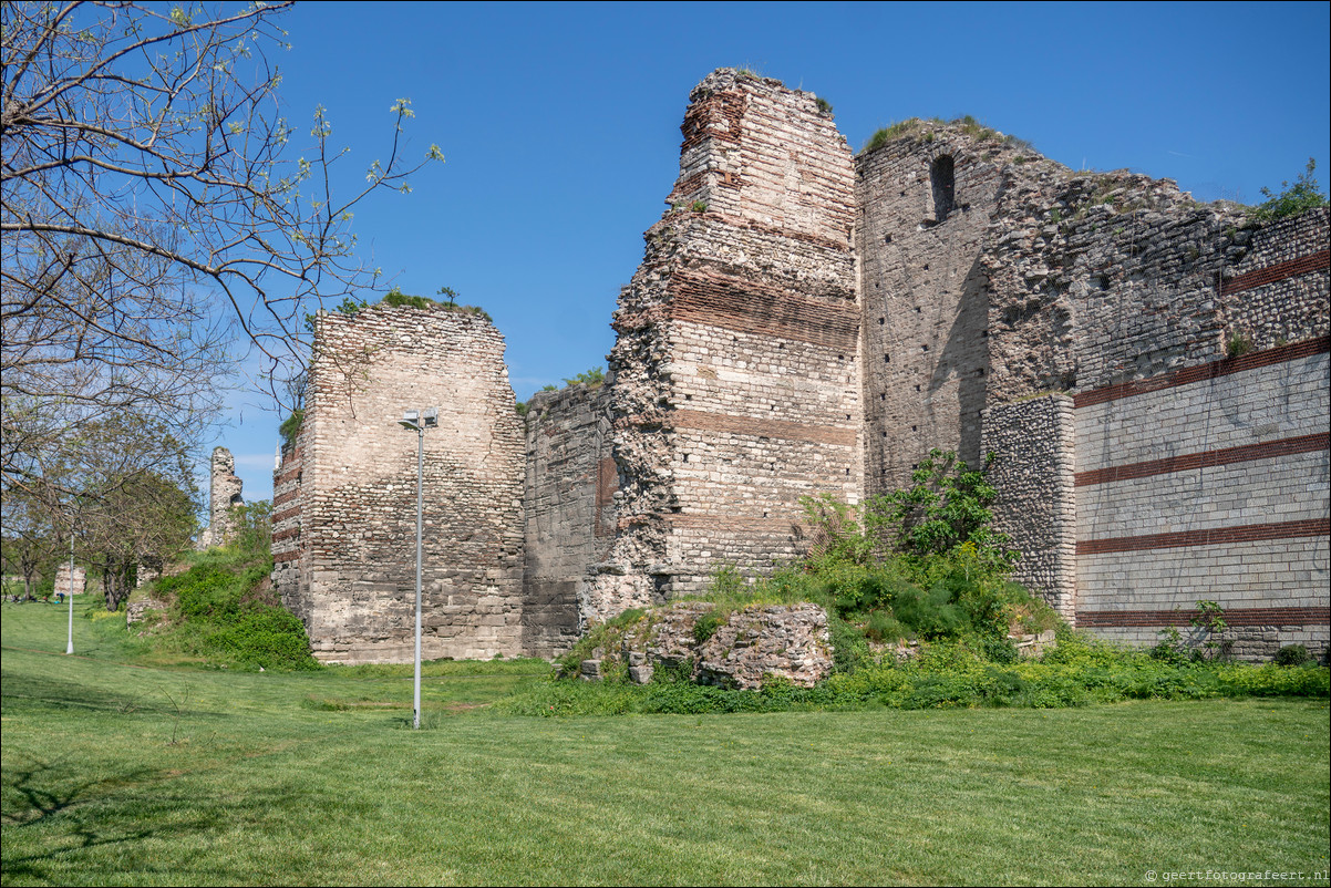 Istanbul Constantinopel Constantinople Landmuren Muur van Theodosius Theodosian Walls