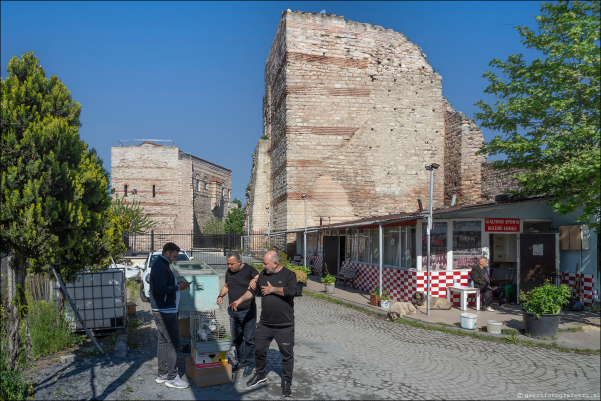 Istanbul Constantinopel Constantinople Landmuren Muur van Theodosius Theodosian Walls