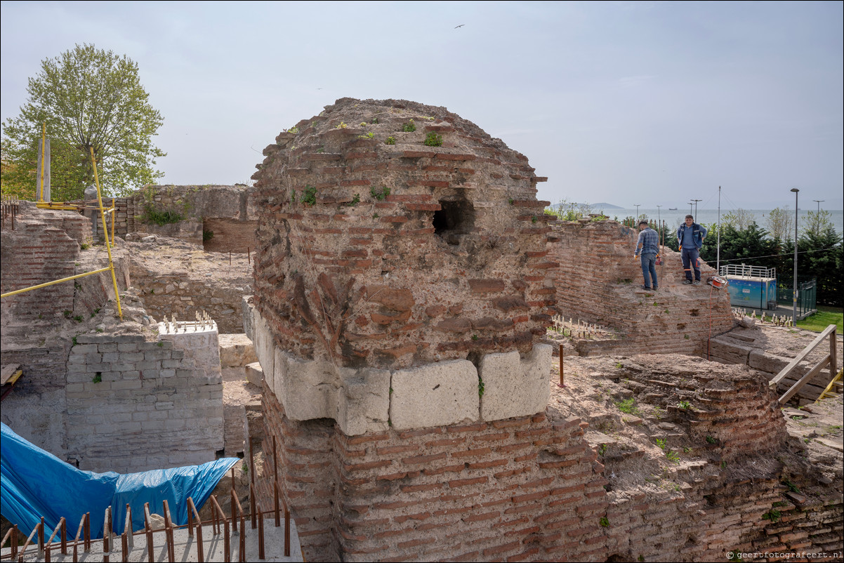 Istanbul Constantinopel Constantinople Zeemuren Zee van Marmara Propontis