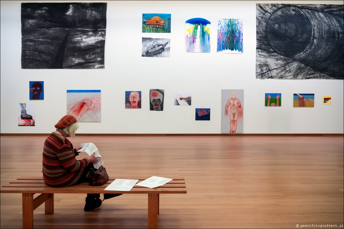 Stedelijk Museum Amsterdam: Miriam Cahn - Reading Dust