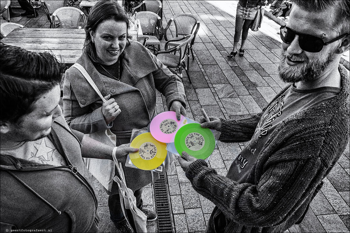 record store day almere go back to the zoo