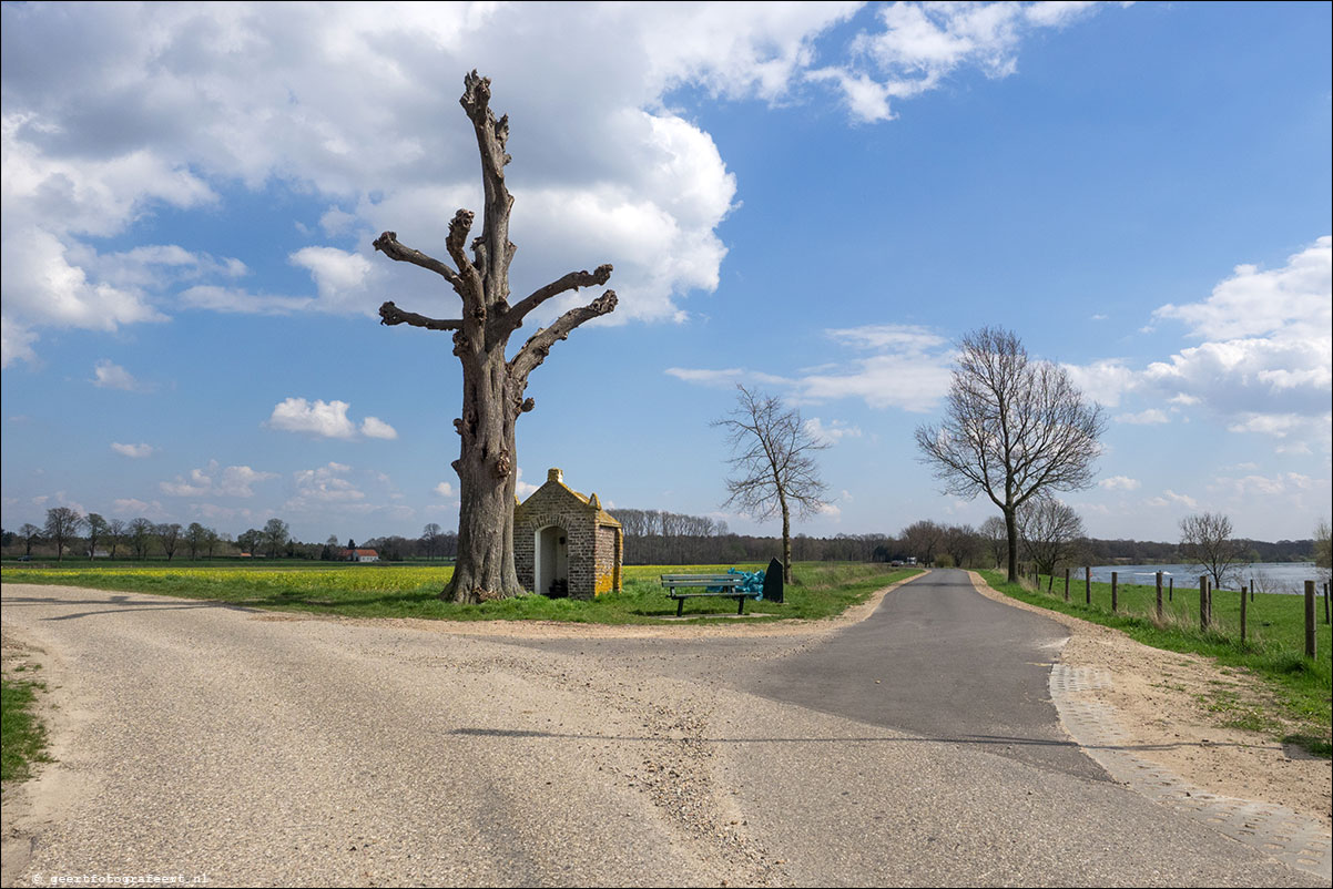 Grenspad: Vierlingbeek - Well - Arcen