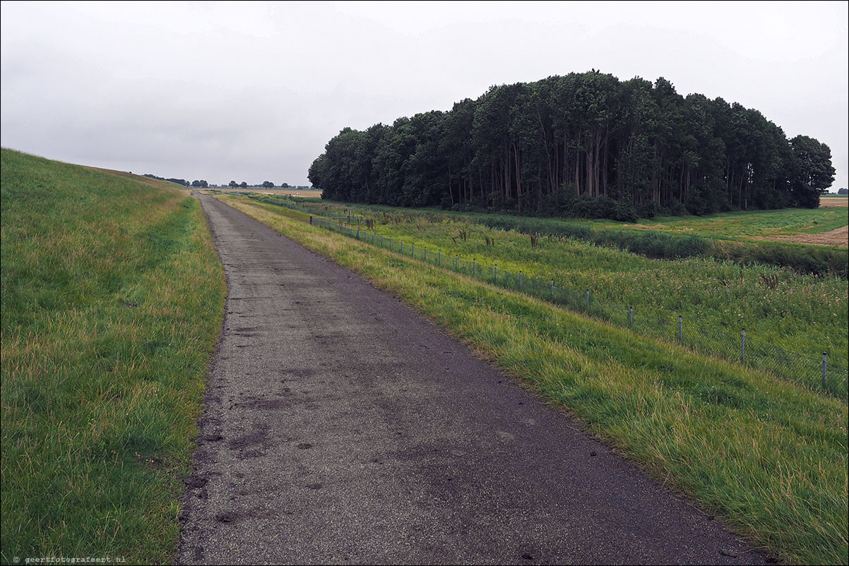 kustpad: roodeschool - spijk - bierum - holwierde - uitwierde - delfzijl - termunterzijl - hongerige wolf - drieborg - nieuwenschans