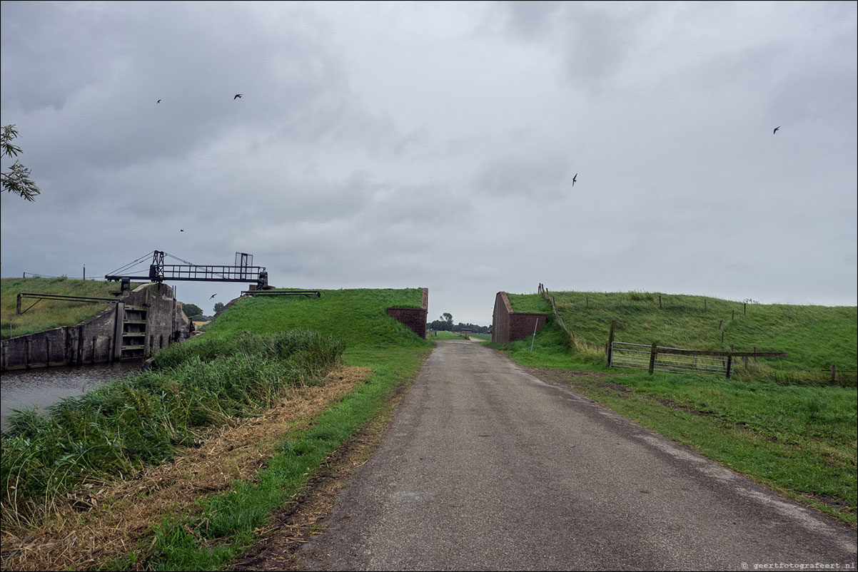 kustpad: roodeschool - spijk - bierum - holwierde - uitwierde - delfzijl - termunterzijl - hongerige wolf - drieborg - nieuwenschans