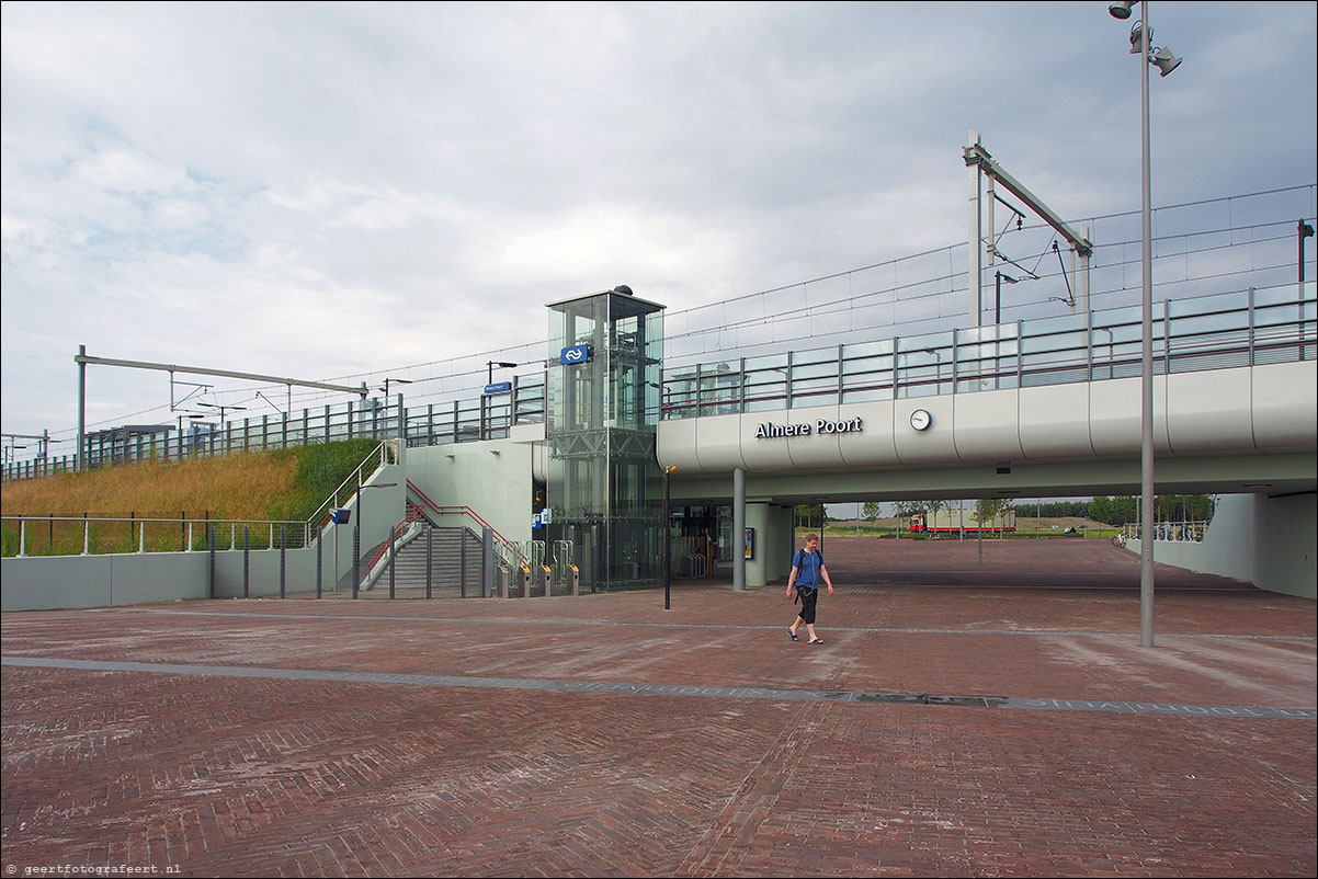 zuiderzeepad almere poort station