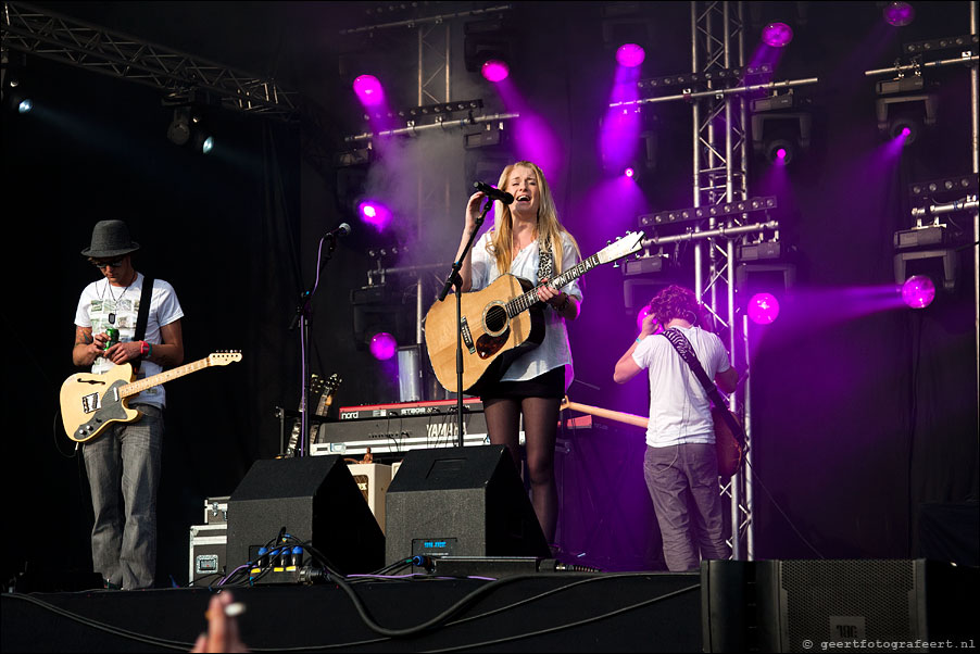 miss montreal - bevrijdingsfestival almere