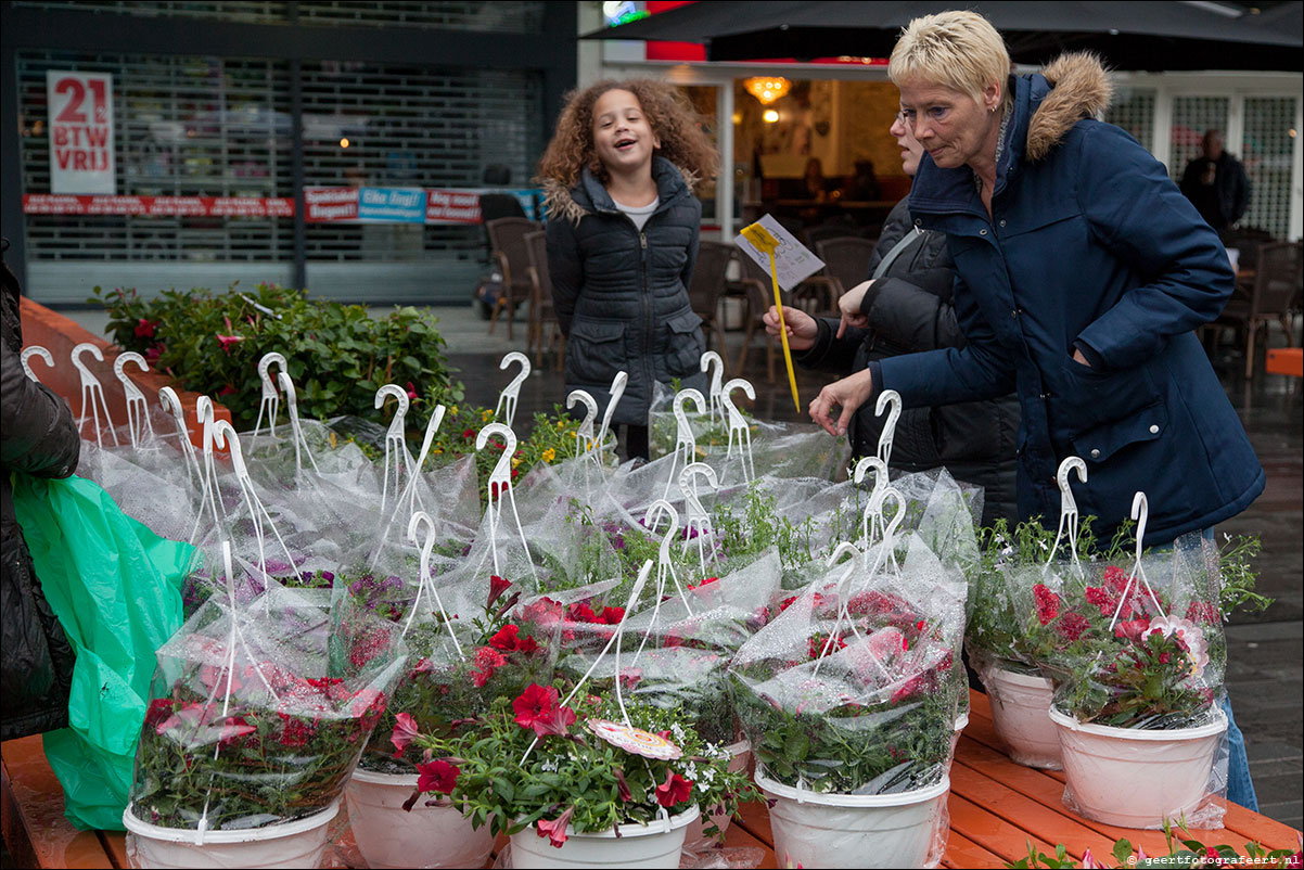 jaarmarkt luilak bloemenmarkt almer