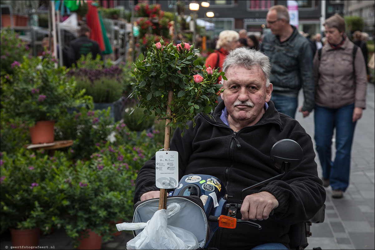 jaarmarkt luilak bloemenmarkt almer