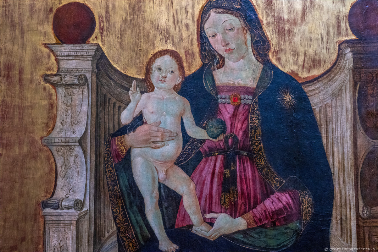 Capodimonte in Napels: Maria en Kind