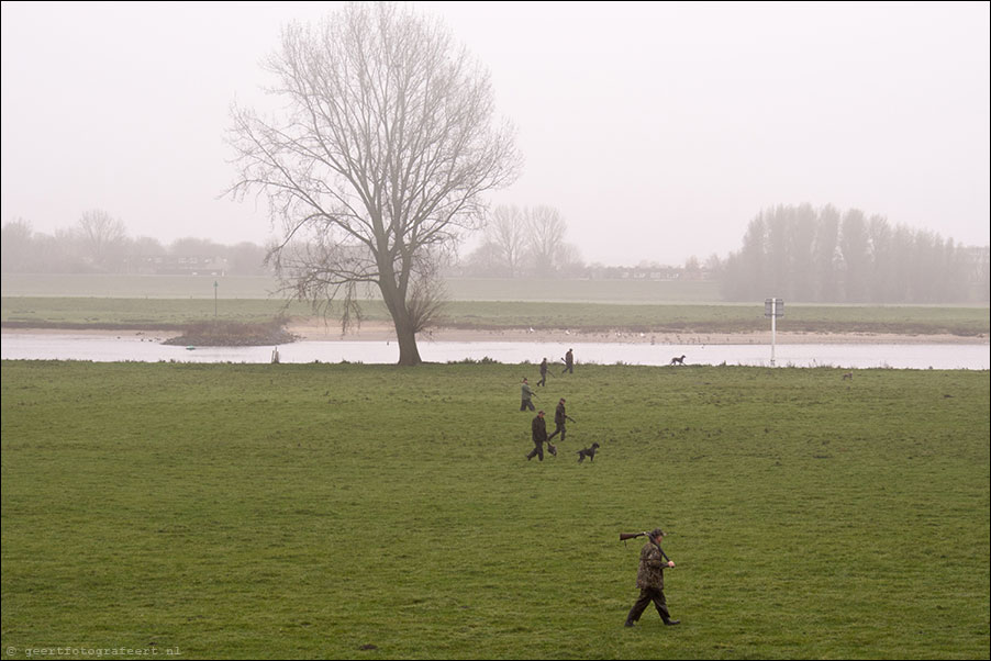 Lek, Schalkwoude, jagers